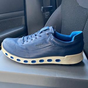 Ecco size 12-12.5